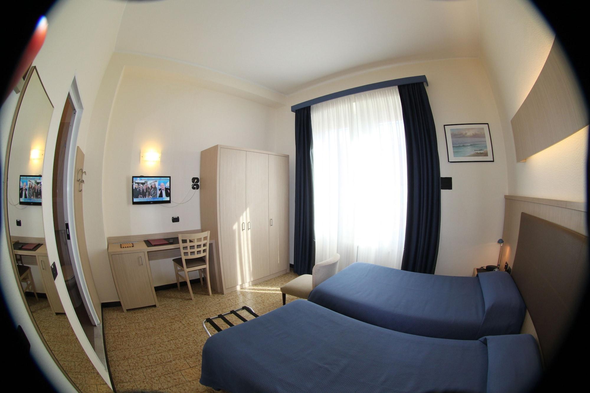 Hotel Stella Рапалло Экстерьер фото