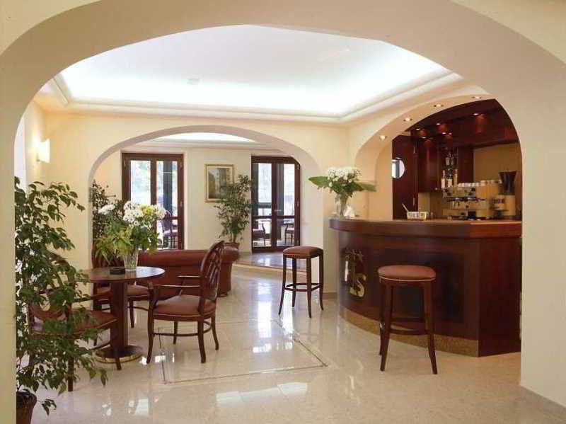 Hotel Stella Рапалло Экстерьер фото
