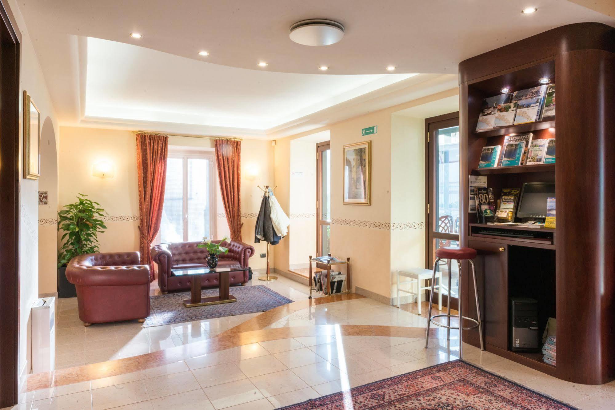 Hotel Stella Рапалло Экстерьер фото