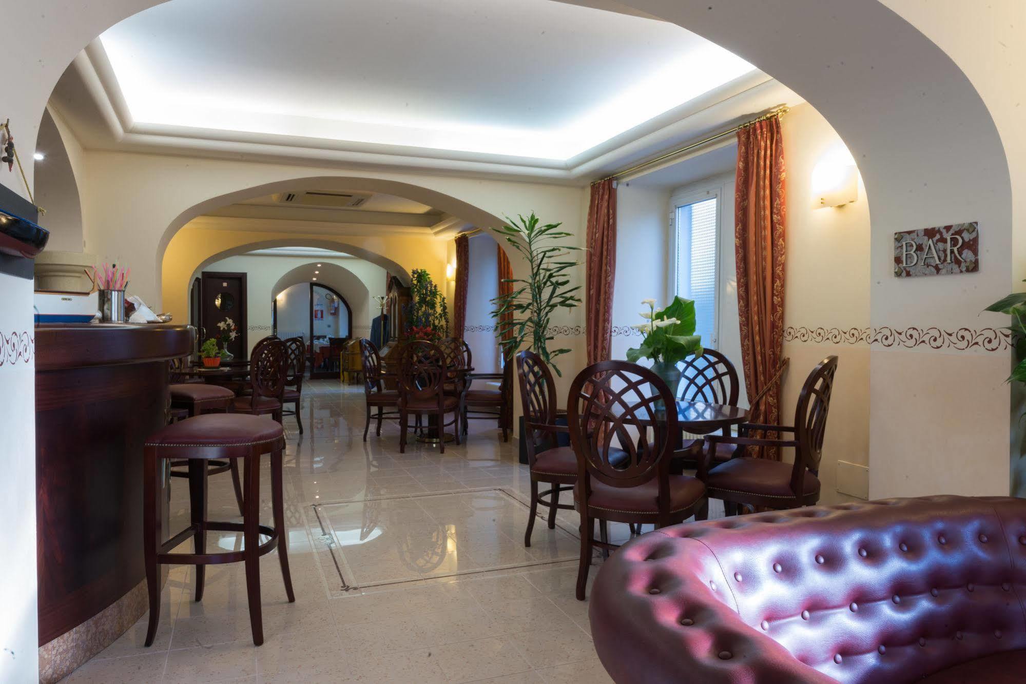 Hotel Stella Рапалло Экстерьер фото