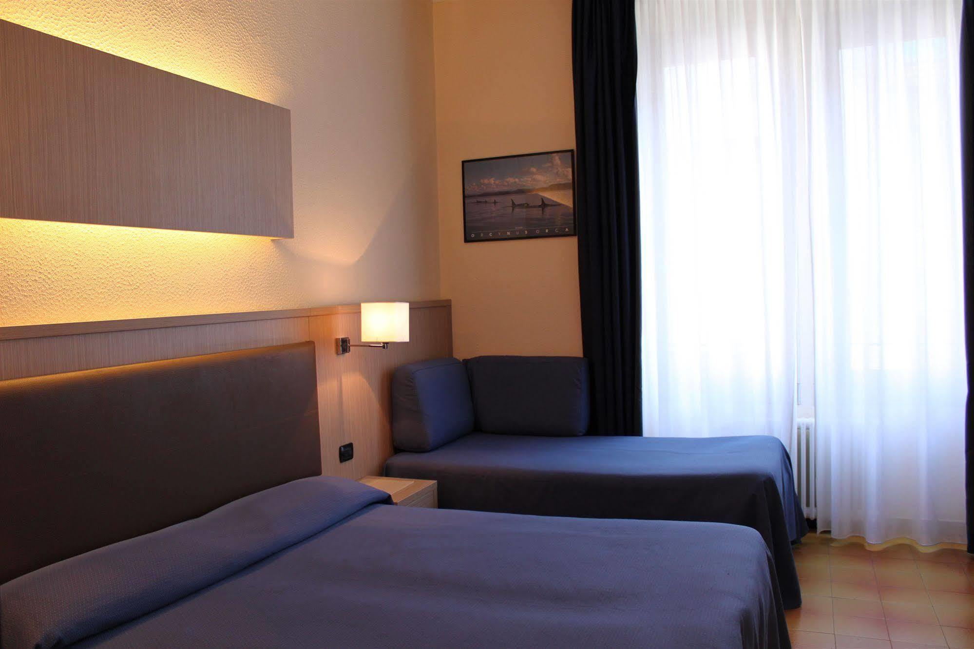 Hotel Stella Рапалло Экстерьер фото